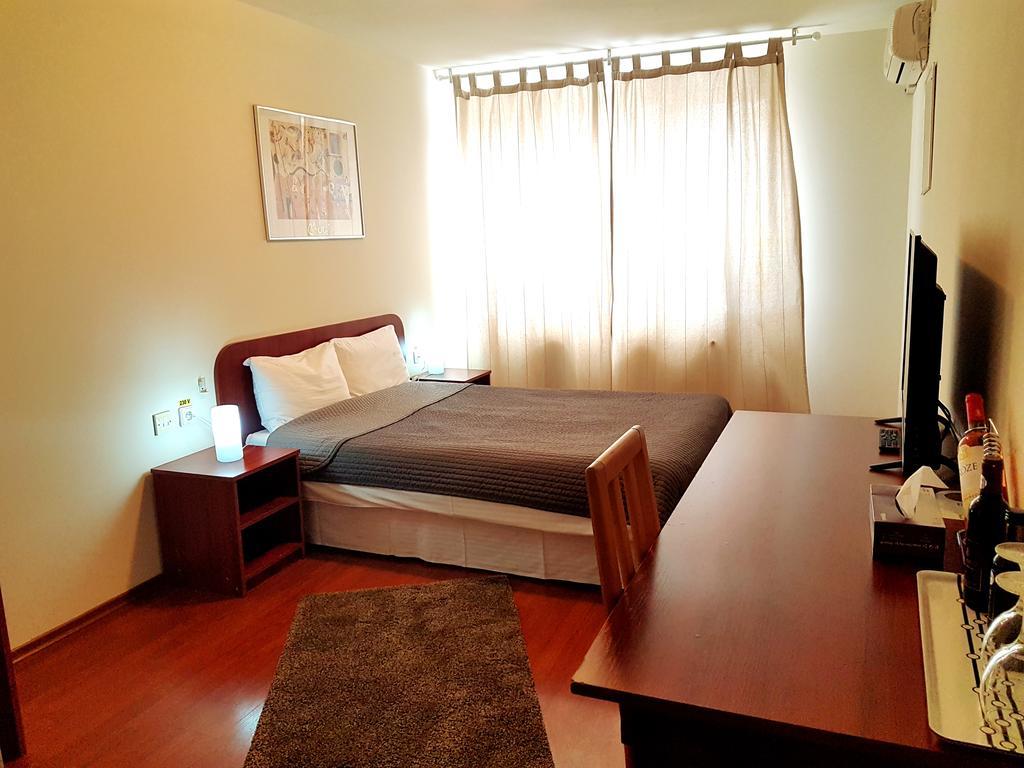 Hotel Mic Bukareszt Zewnętrze zdjęcie