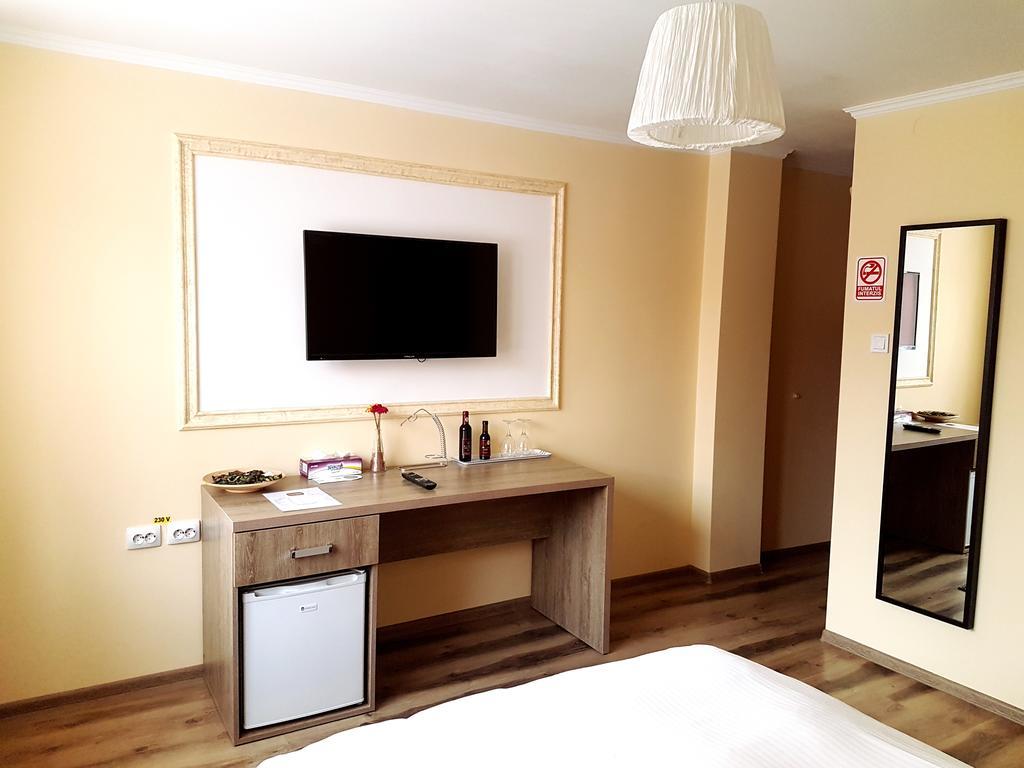 Hotel Mic Bukareszt Zewnętrze zdjęcie