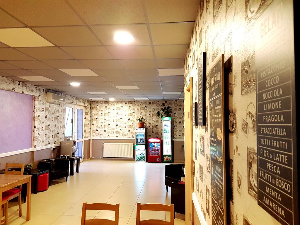 Hotel Mic Bukareszt Zewnętrze zdjęcie
